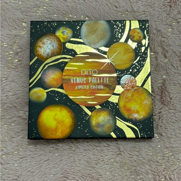 DITO COSMETICS limited edition venus 12 shade palette - Picture 2 of 4